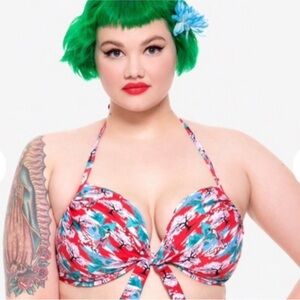 New Tags Cherry Blossom Disney’s Mulan Woman’s 2 Piece Retro Bikini Size: Small